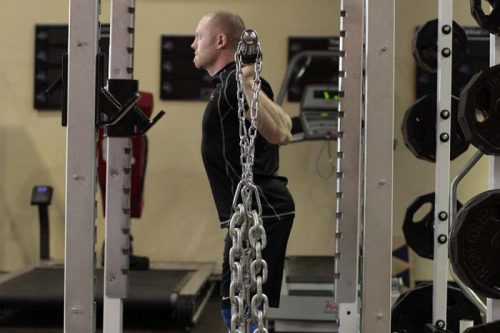 Squat with Chains اسکوت با زنجیر